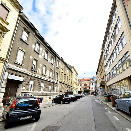 1Br In Central Zagreb & Main Station, Free Parking Daire Dış mekan fotoğraf